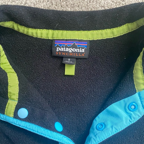 size small womens patagonia sweatshirt - Picture 3 of 4
